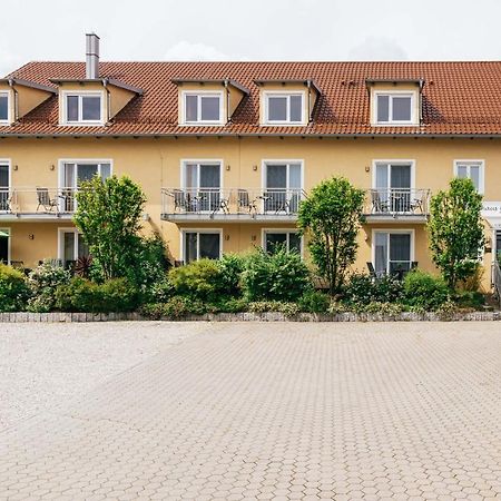 Gasthaus Hotel Ostermeier Attenkirchen Exterior foto